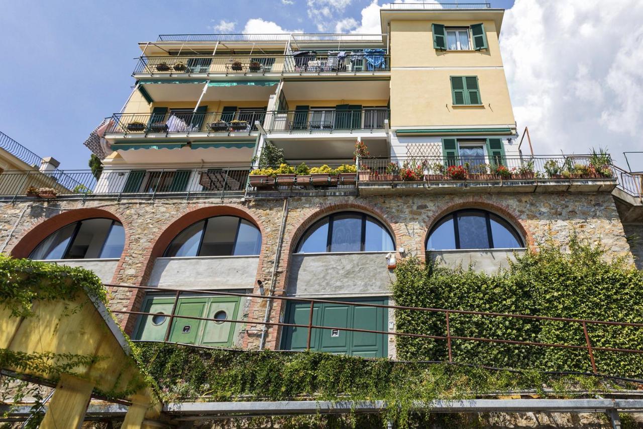 Amia O Ma By Wonderful Italy Genova
